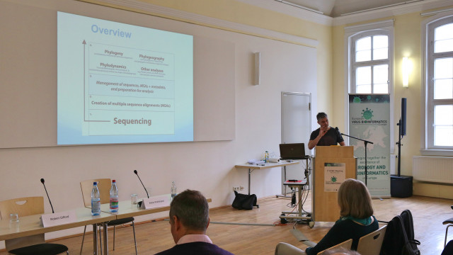 Robert Gifford: Virus database (structure and security)